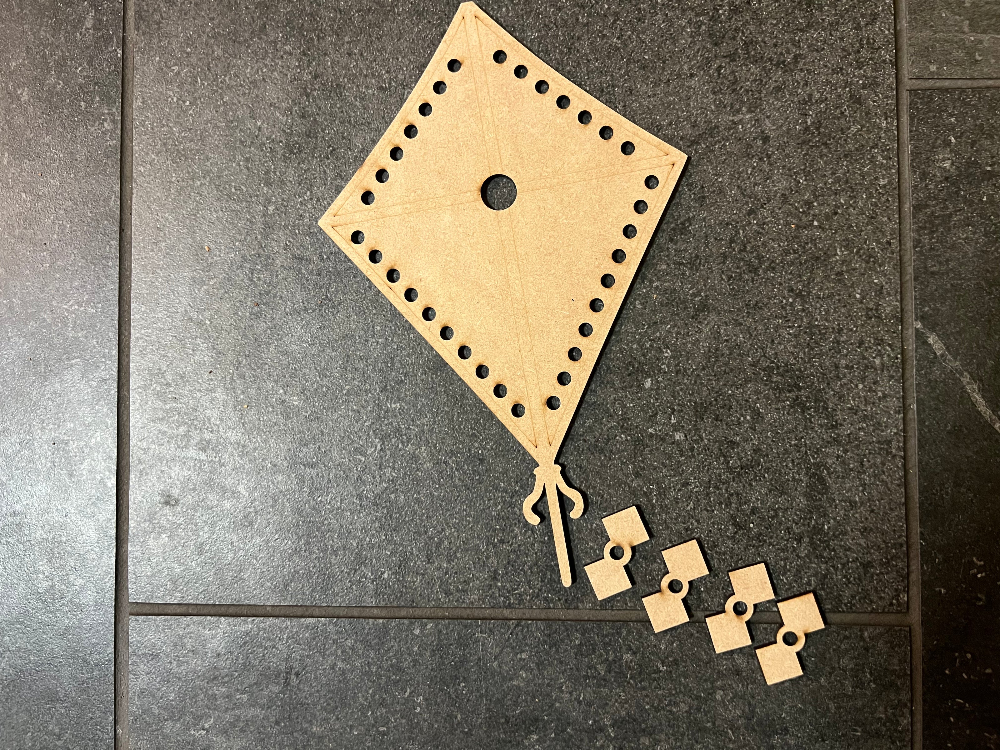 Catch the Wind: Kite Lacing