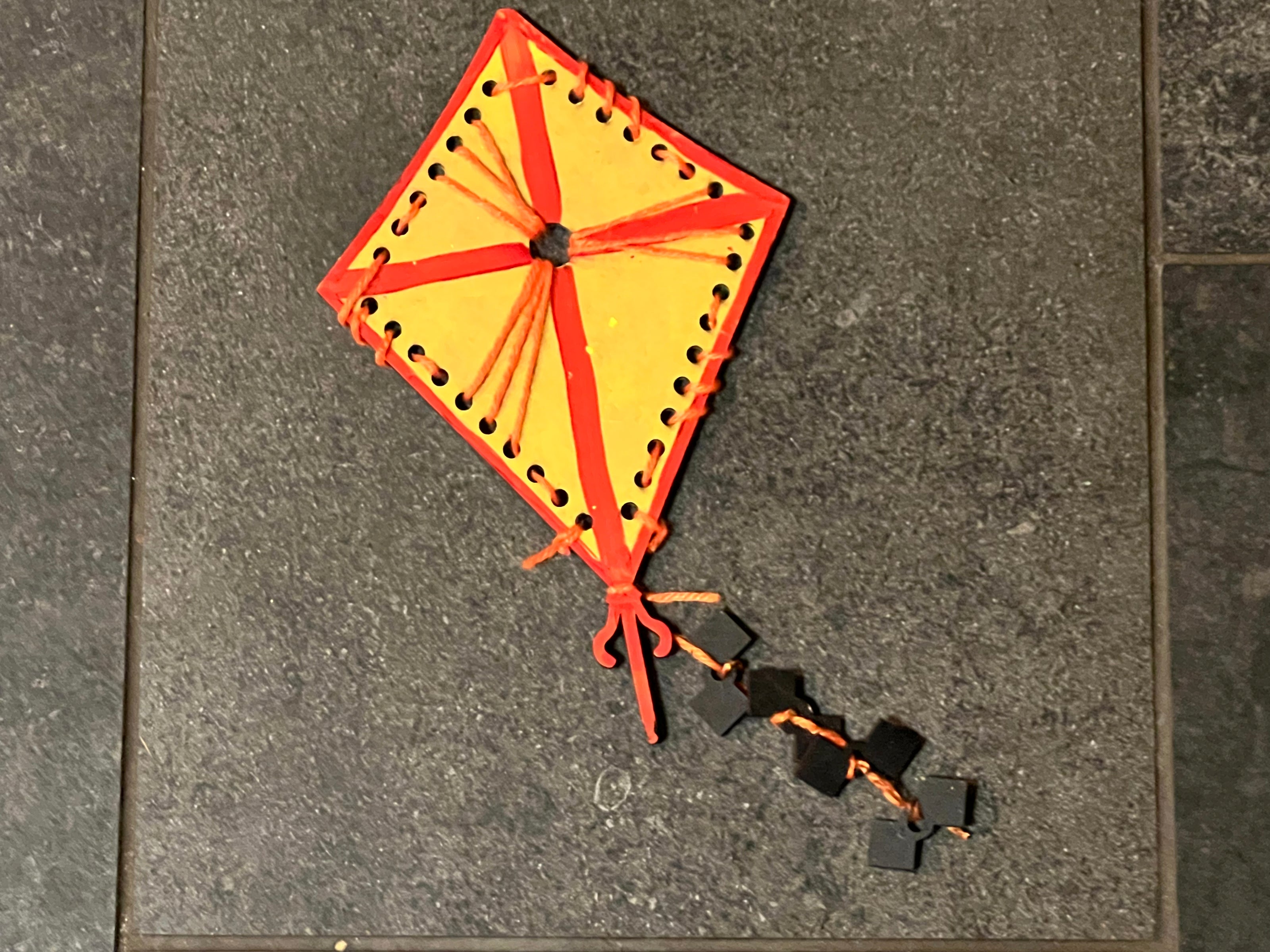 Catch the Wind: Kite Lacing